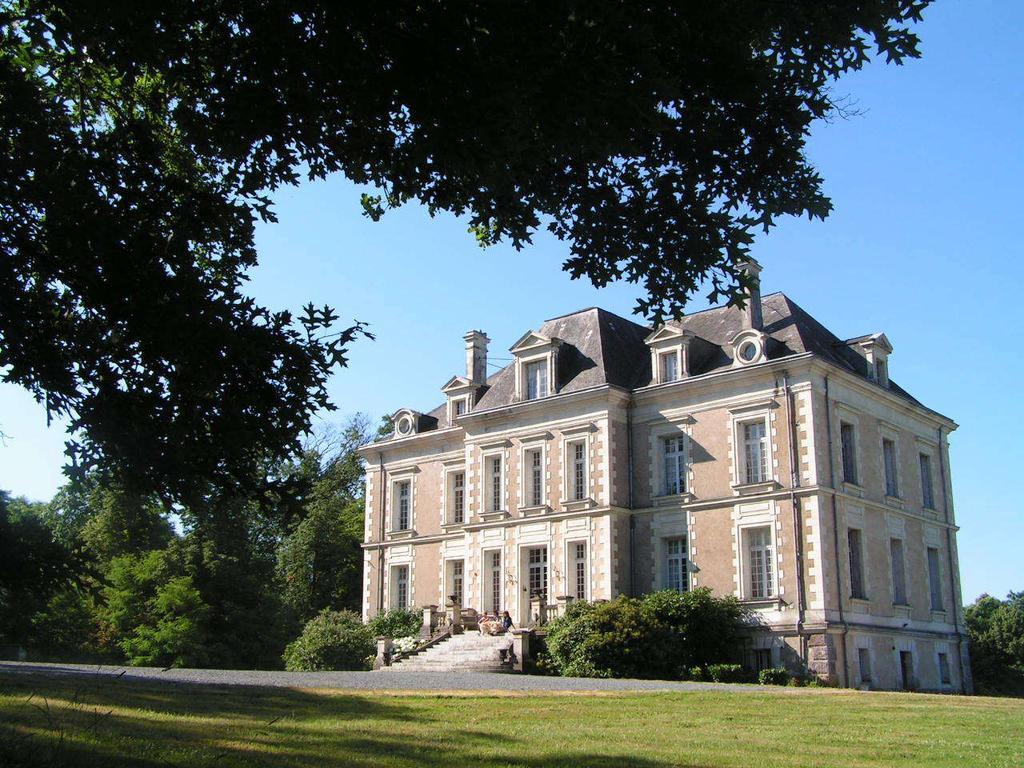 مبيت وإفطار Contigné Chateau De La Haye المظهر الخارجي الصورة